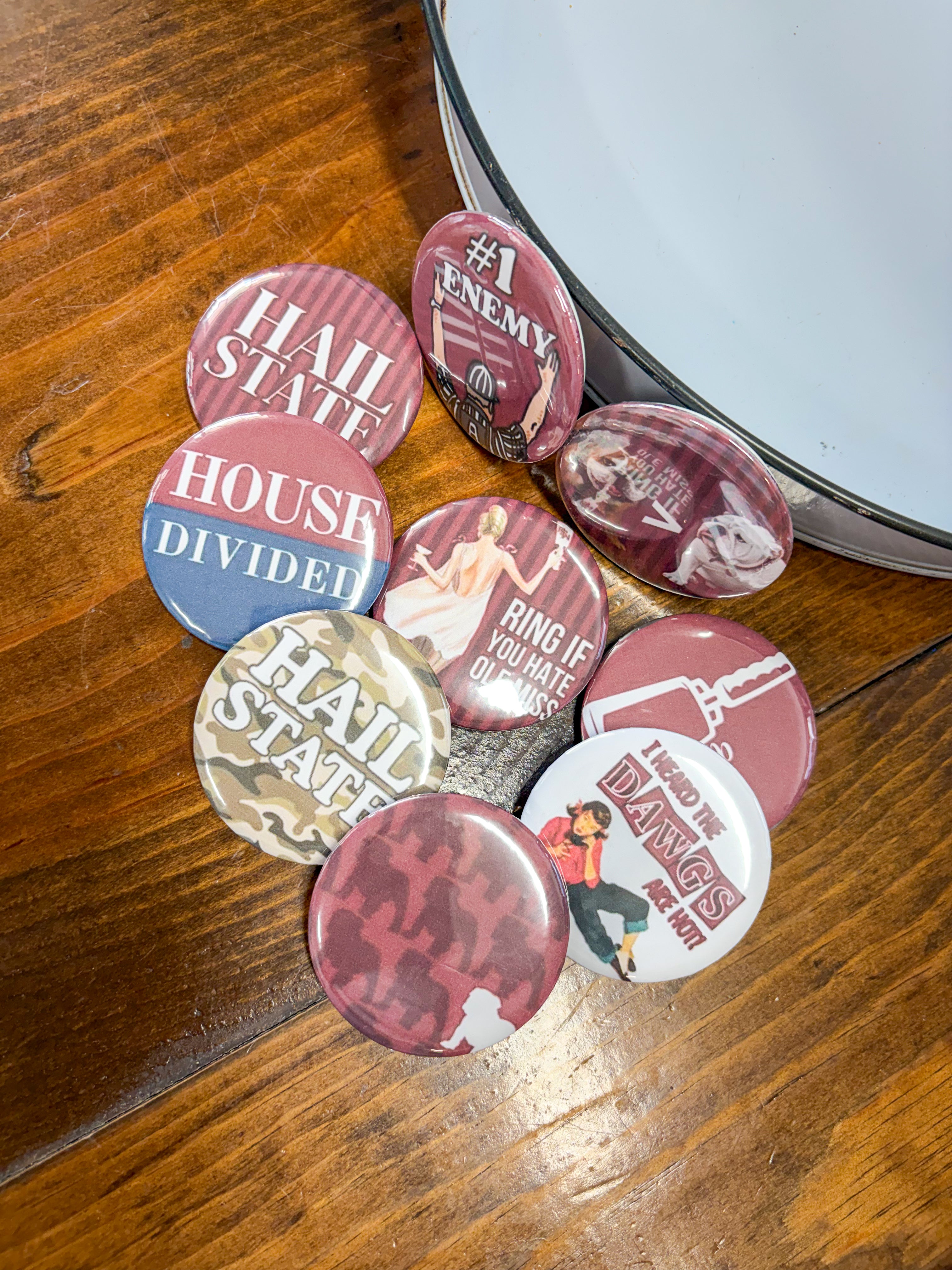 Mississippi State Buttons